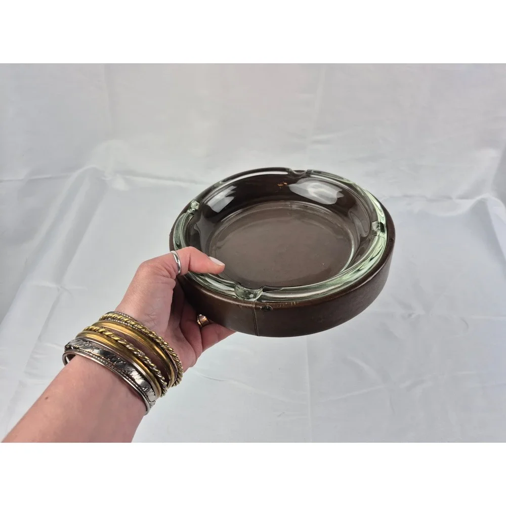 Vintage MCM Glass Ashtray Faux Leather Holder Heavy‎ Brown Bar Decor 8.25 - Picture 2 of 7